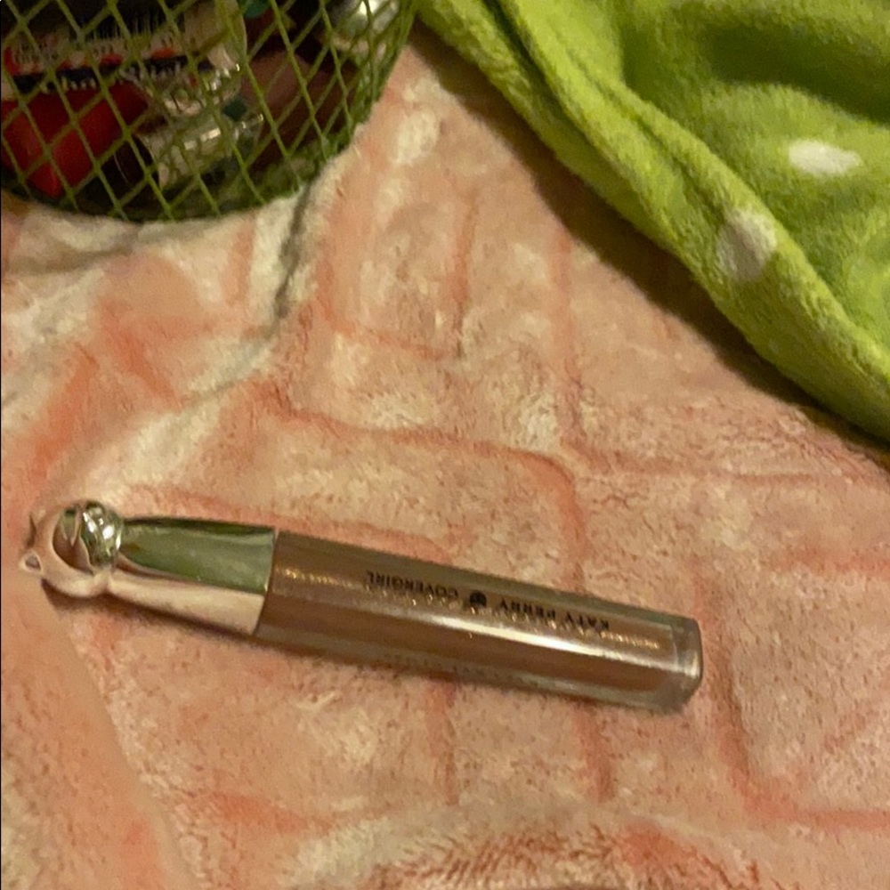 Cover girl Katy perry lip gloss never used
